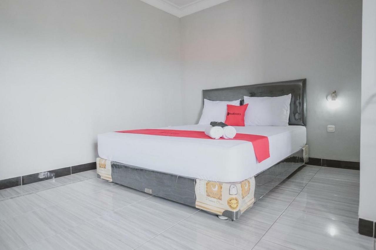 Reddoorz Syariah Near Kantor Walikota Jambi Kültér fotó